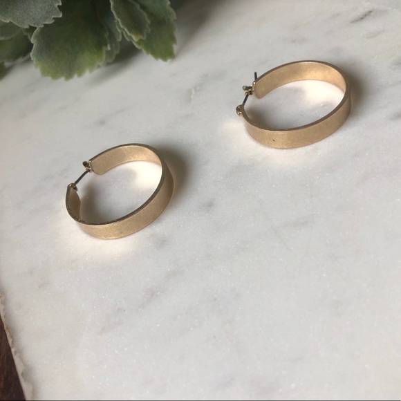 The Ava - The Vintage Hoop - Picture 2 of 8